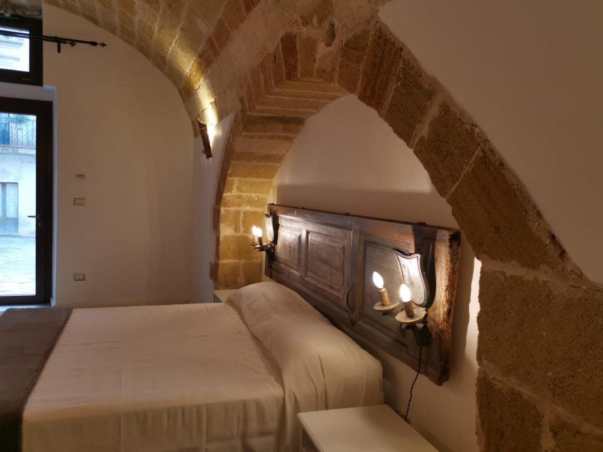 Anna 1924 - Housity