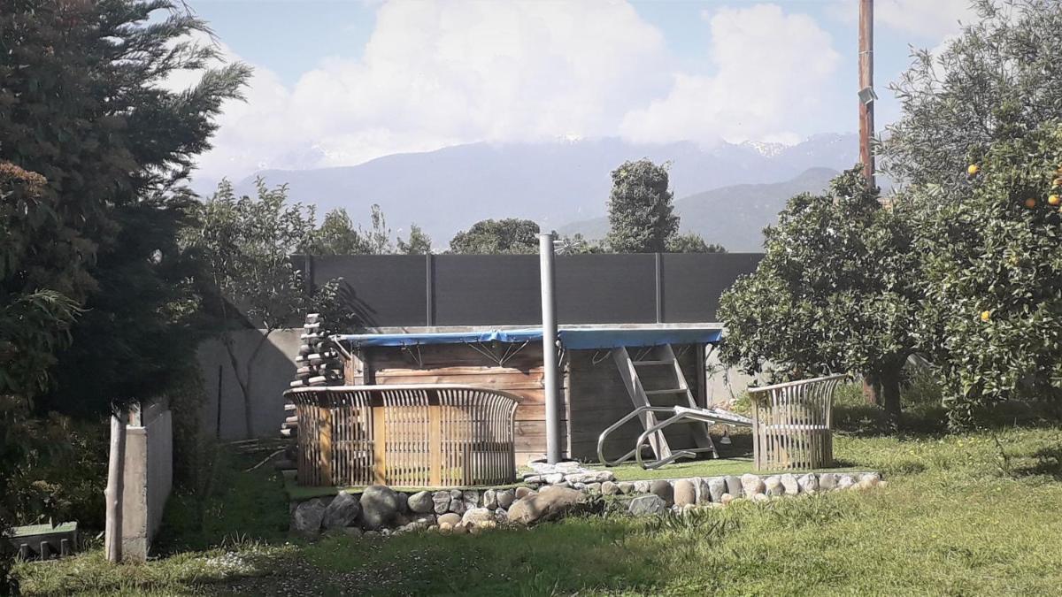 Villa de charme avec piscine - Housity