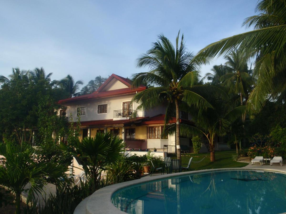 Suitetrails - Las Flores Beachside Hotel