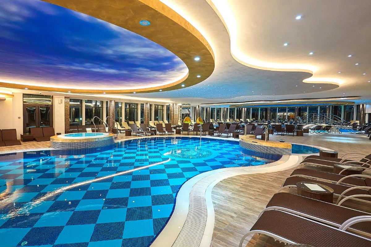 A Hoteli - Grand&Sky Hotel Tornik - Housity