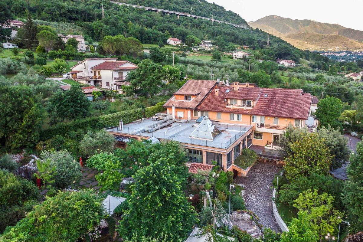 Hotel Des Reves - Housity