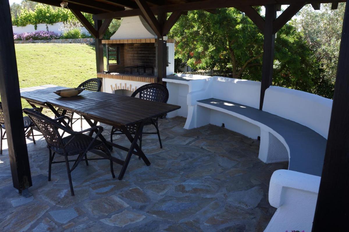 Villa Pefka - Housity