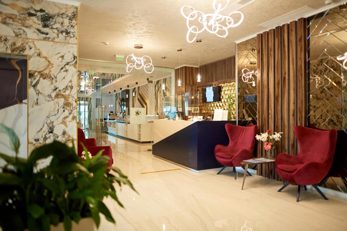 Stavros Hotel - Housity