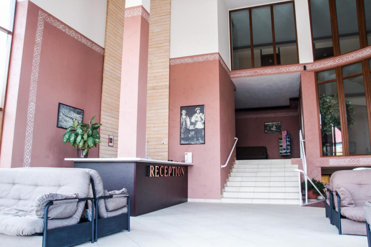Malyvo Hotel - Housity