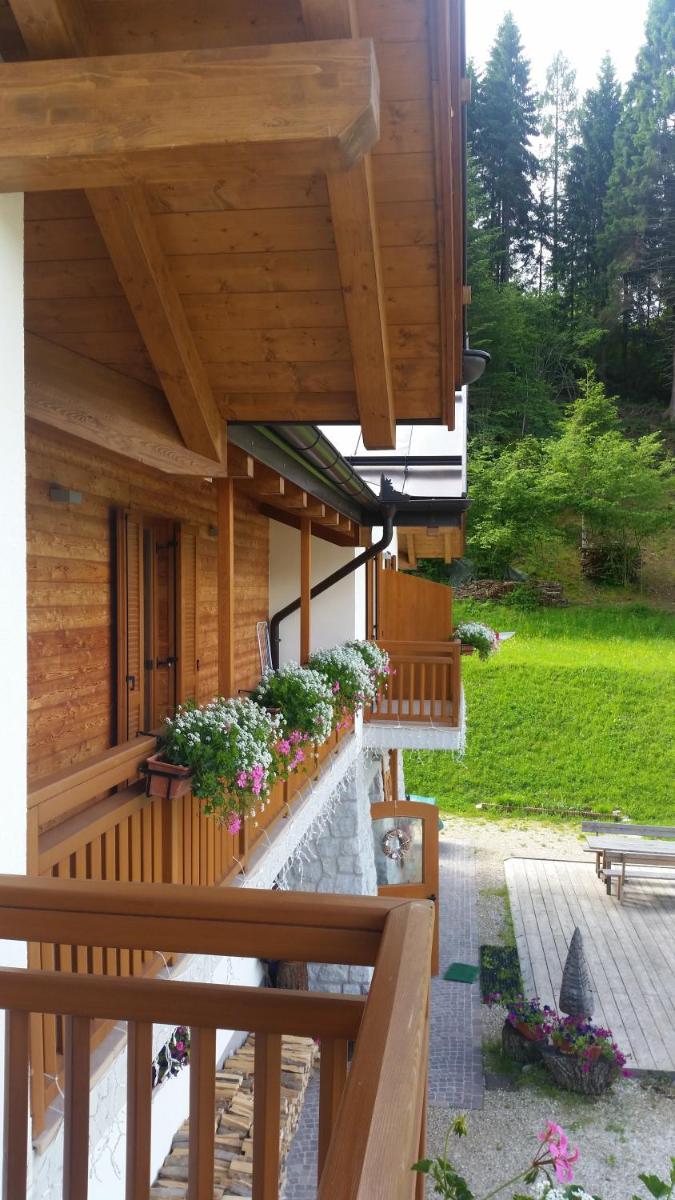 Albergo Chalet Abete Rosso - Housity