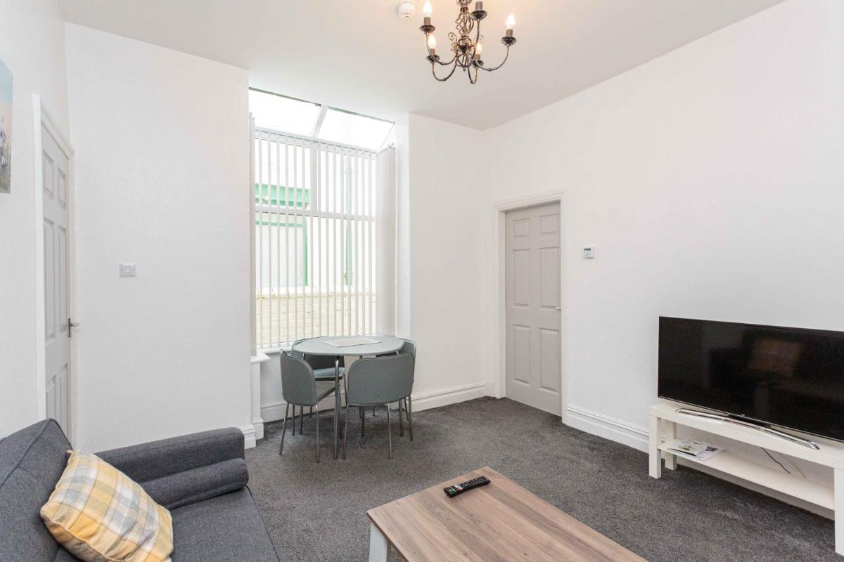 Cherry Property - Cherry Suite - Housity