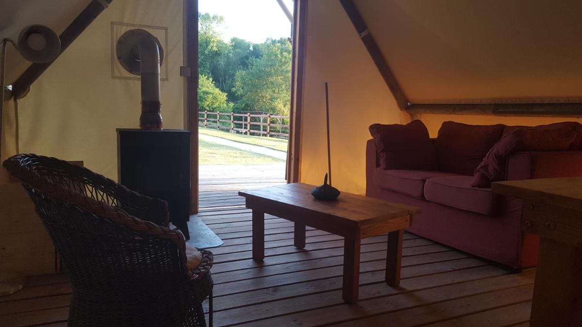 La P'tite ferme de la Vie - Housity