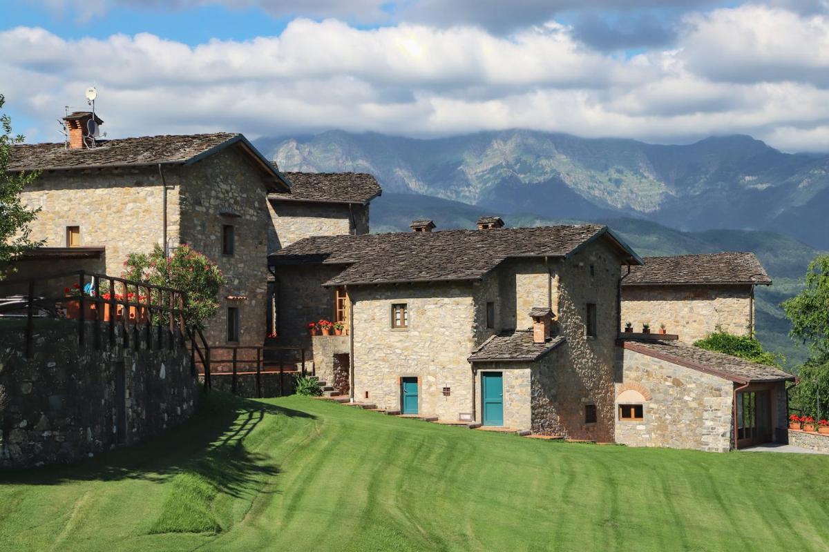 Costa D'Orsola - Housity