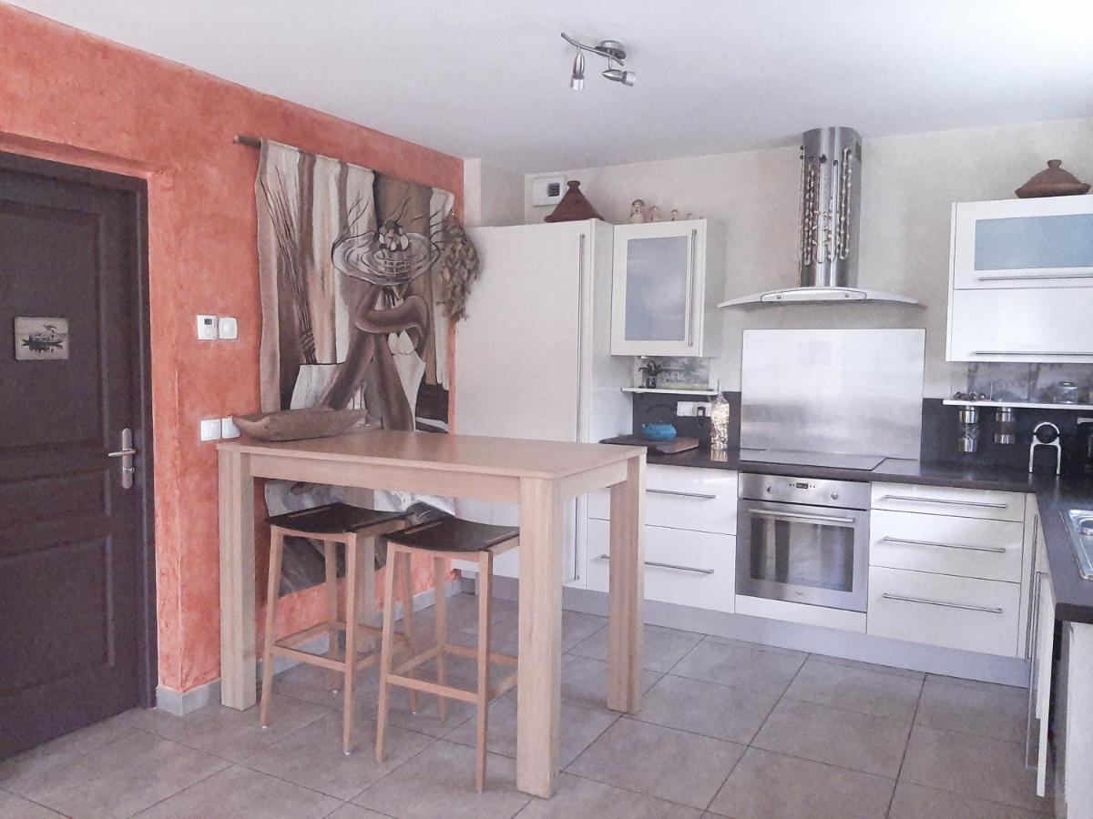 Maison Cosy Lac d'Annecy - Housity