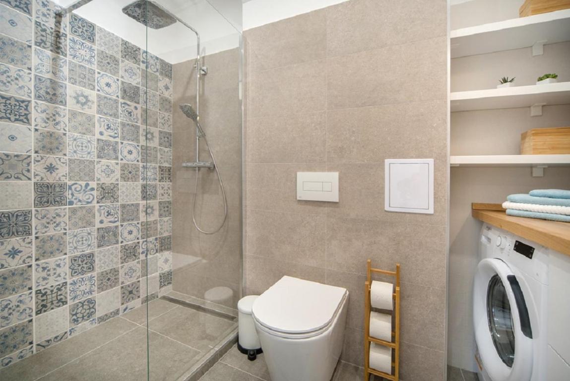 RÉS Apartman - Housity