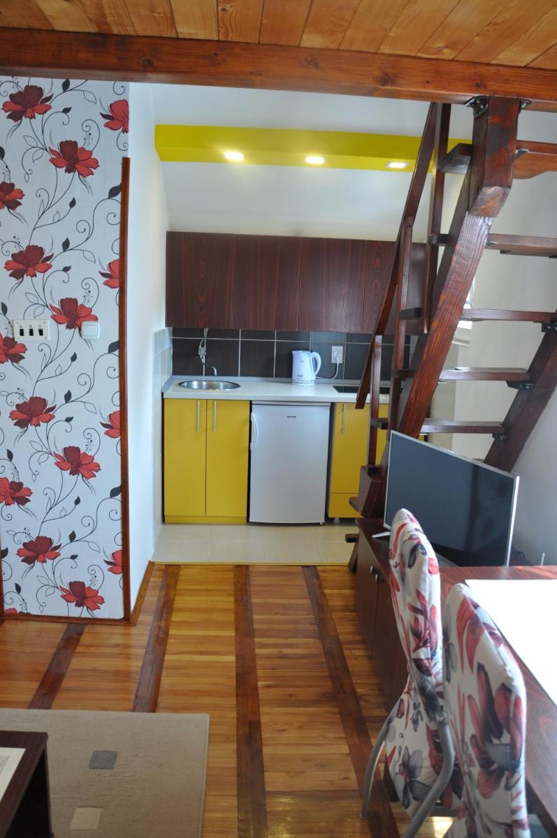 Sweet Apartment - Housity
