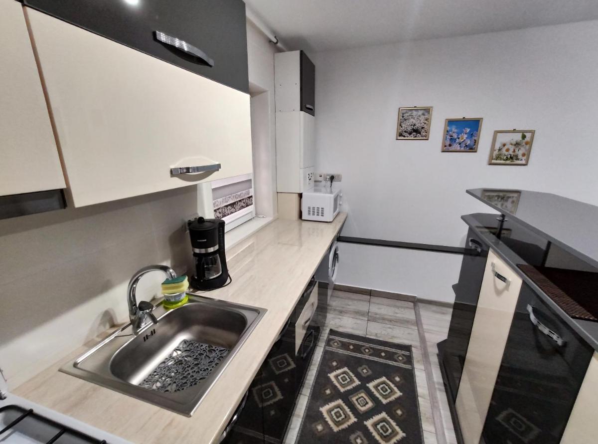 Apartament Daniel - Housity