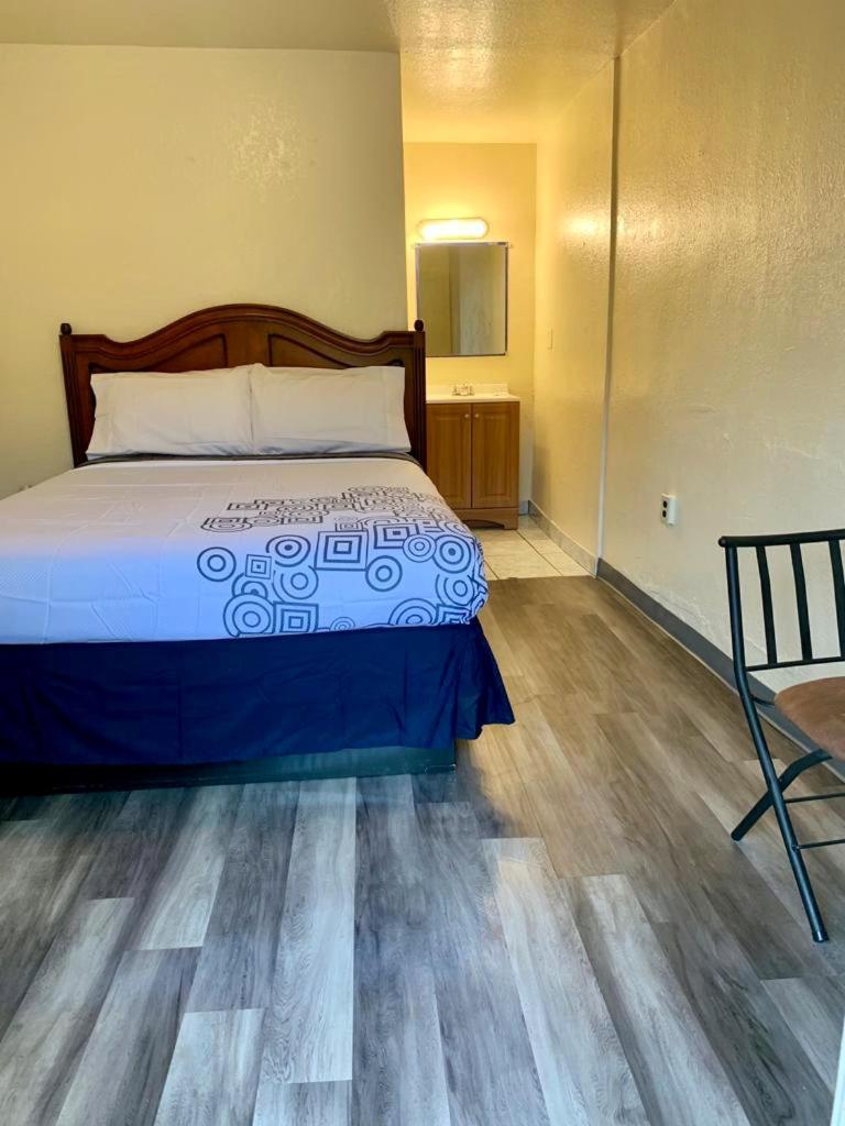 JOLLY MOTEL - Housity