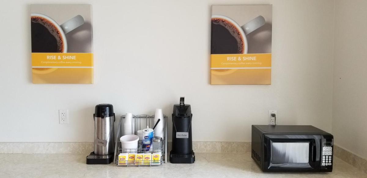 FairBridge Inn Express North Lima - Housity
