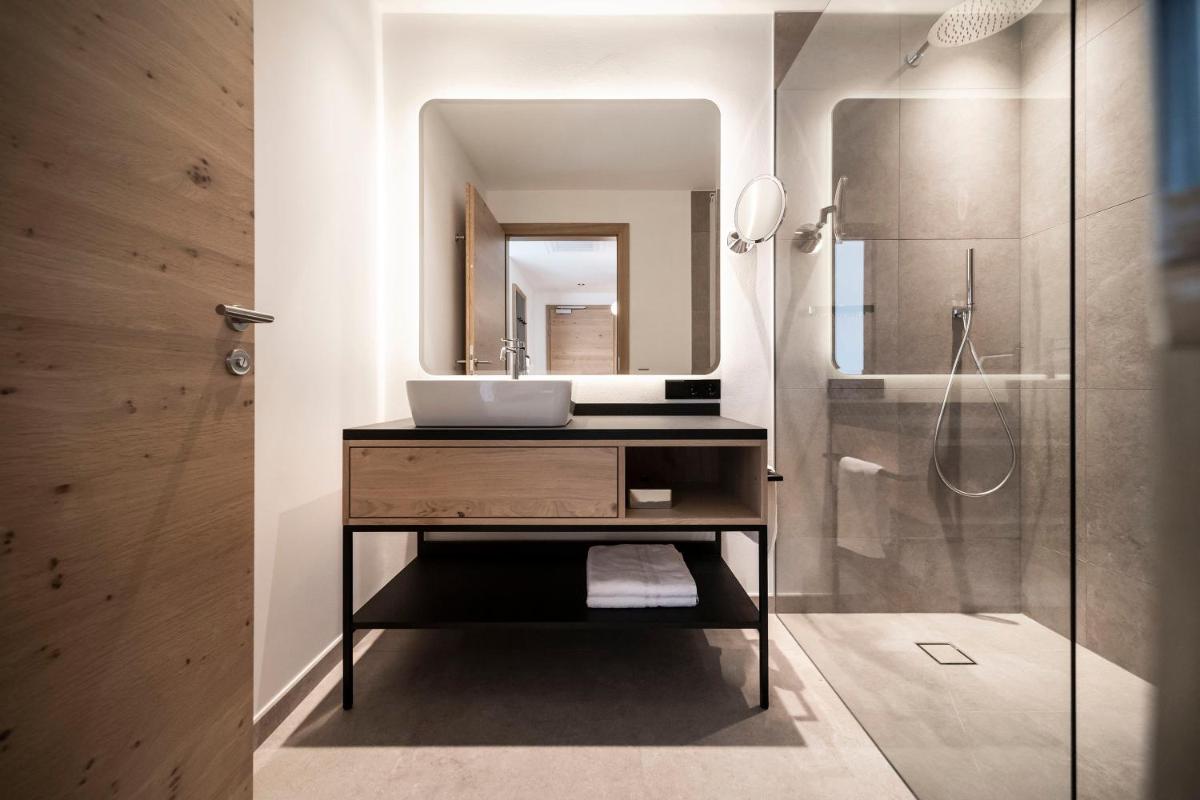 Hotel Belvedere - Adults Only - 14 plus - Housity