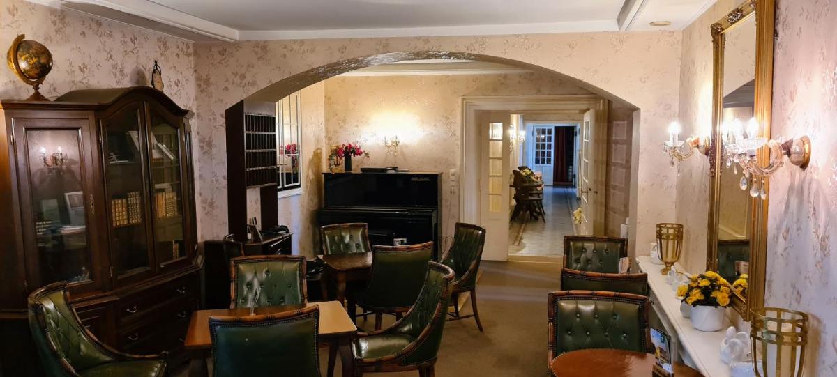 Historisches Hotel zum Schwan - Housity