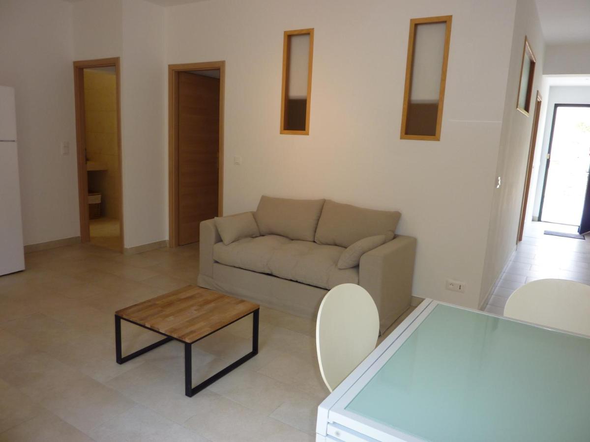 Coin salon dans l'établissement Erbalunga - Résidence Les Bosquets - Cap corse Location