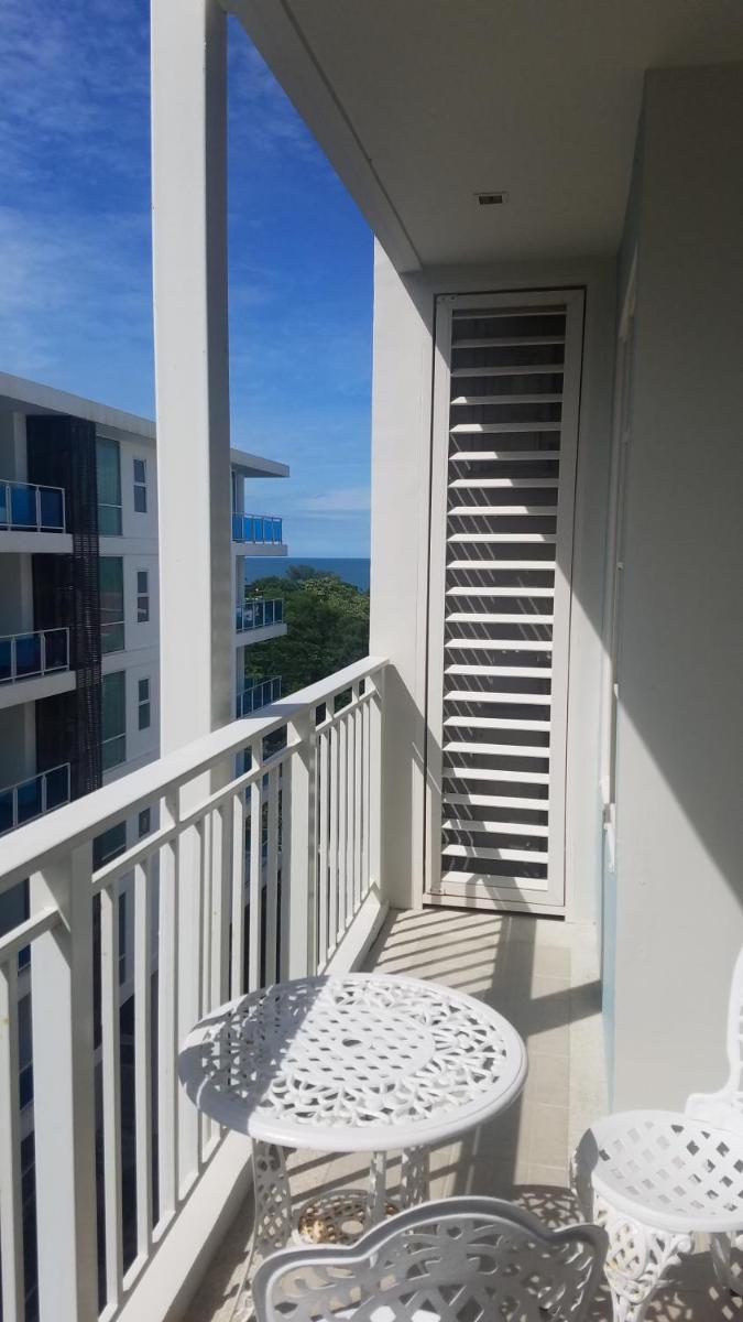 Summer Huahin Condo by Howard - Housity
