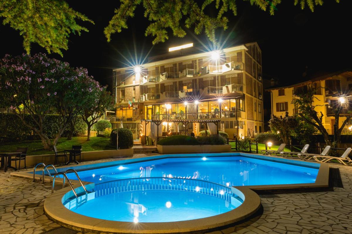 Hotel Adria & Resort - Housity