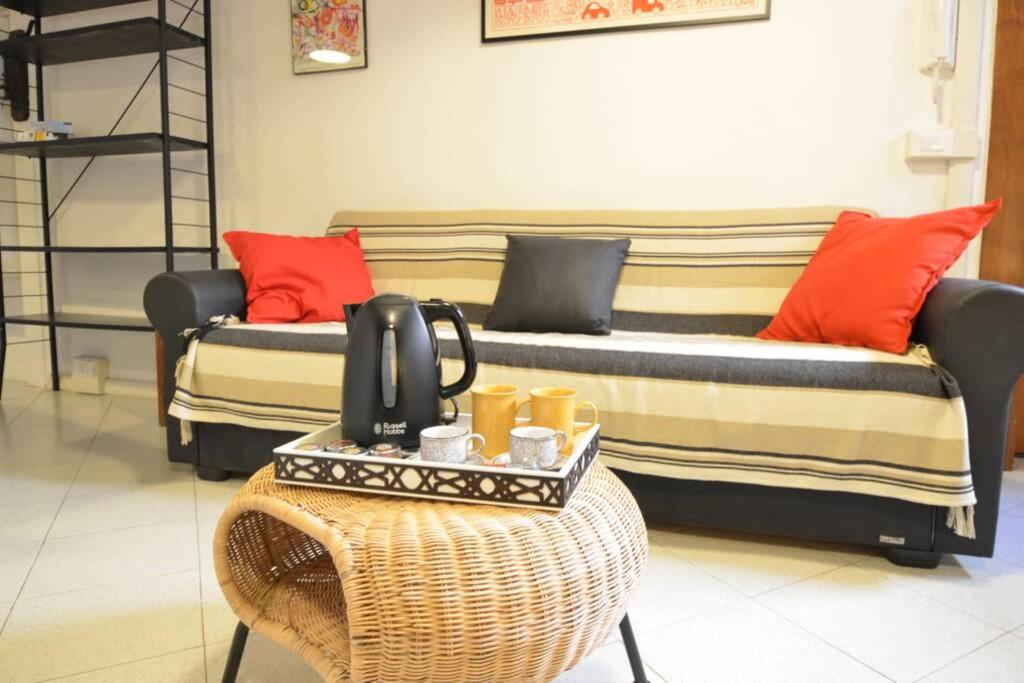 Carlo's Studio by Venicevillas - Housity