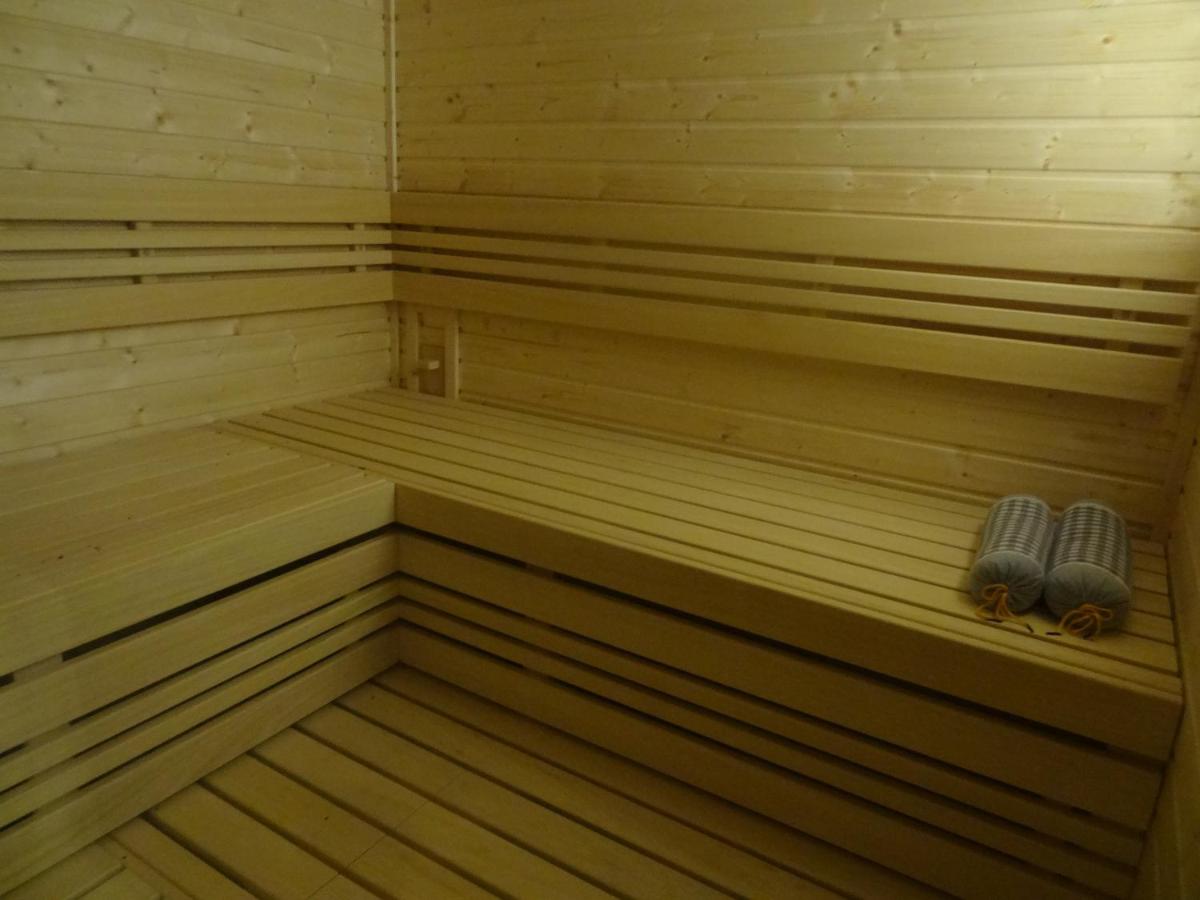 Apartmá s vlastní saunou - Housity