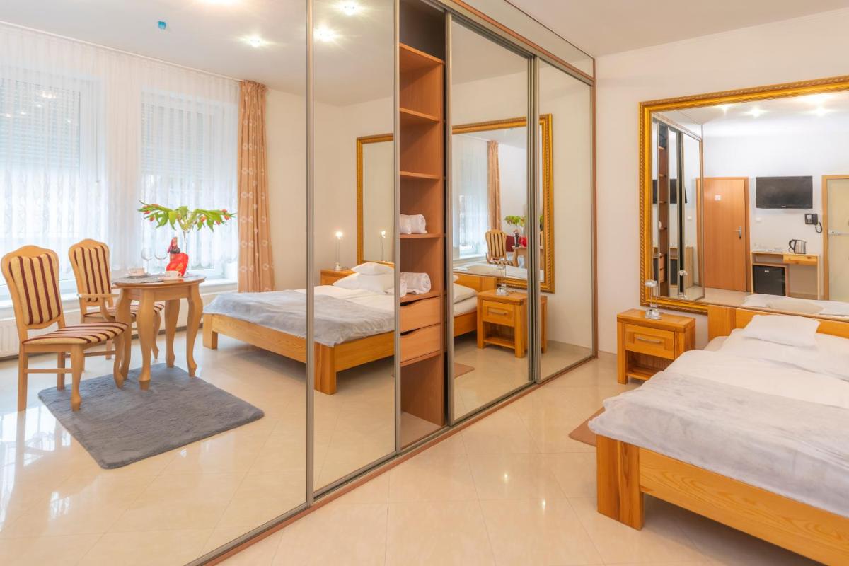 Murena Hotel i Restauracja - Housity