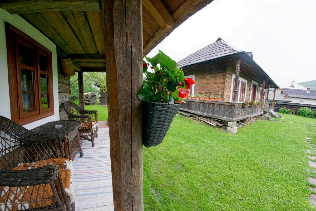 Casa Povestilor din Bucovina - Housity