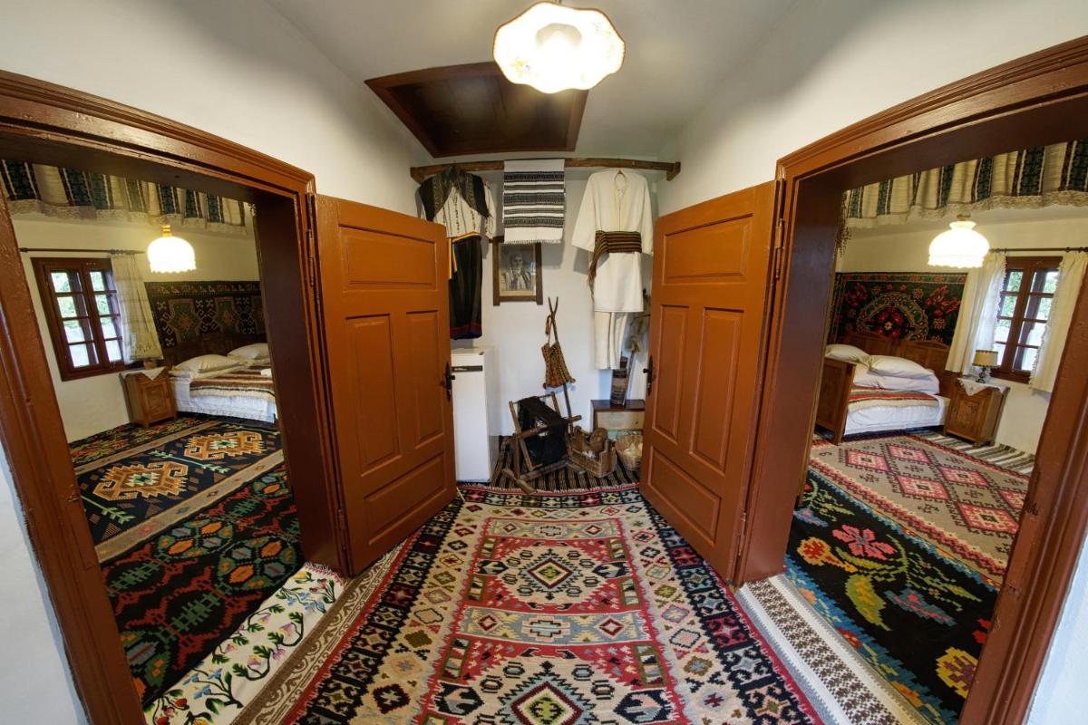 Casa Bunicii din Bucovina - Housity