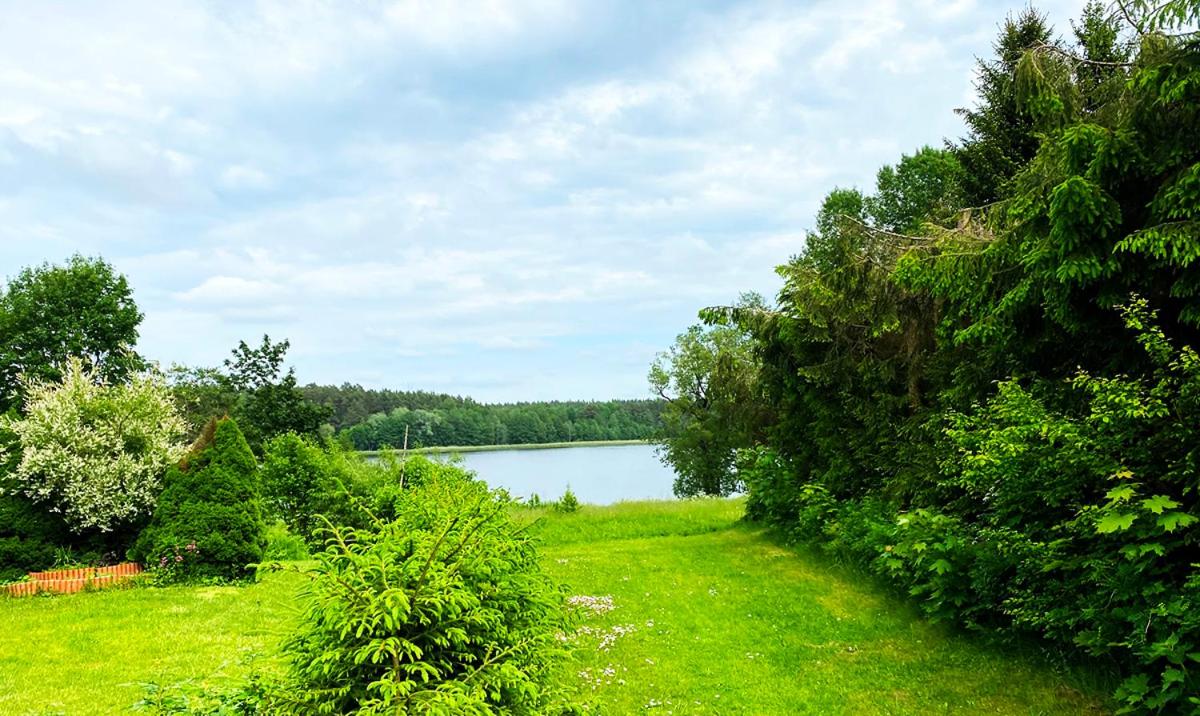 Domek letniskowy nad jeziorem Gołdap - Housity