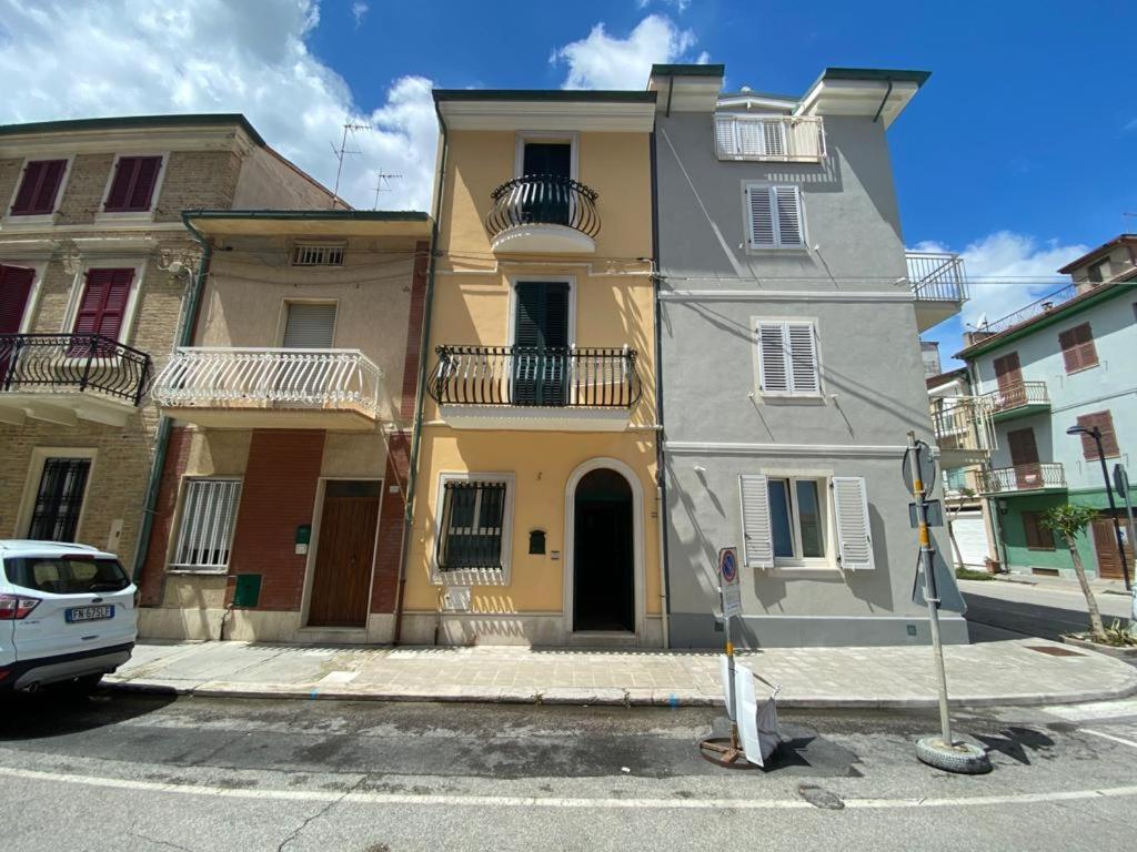 Camere Frangimare - Housity