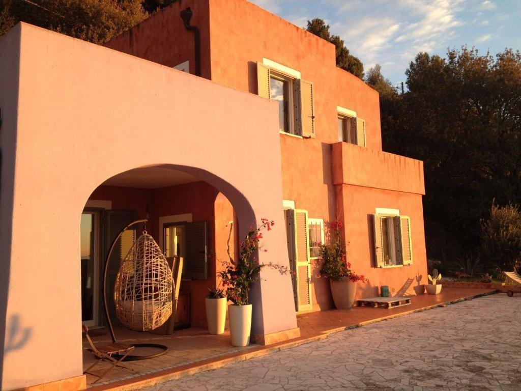 La BouganVilla Charme & Relax vista mare - Housity