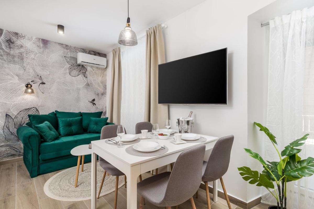 Srnec Apartments - Korzo - Housity
