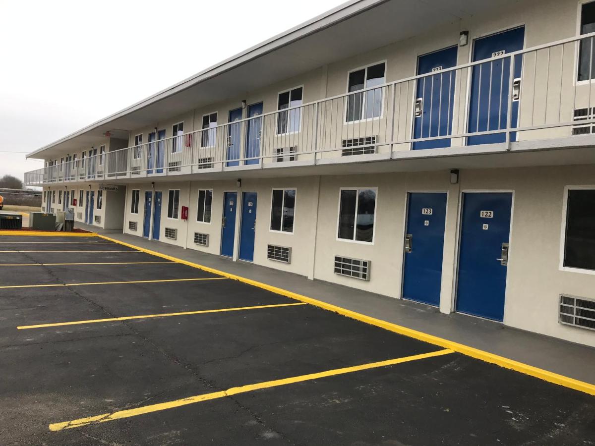 Motel 6-Alma, AR l-40 - Housity