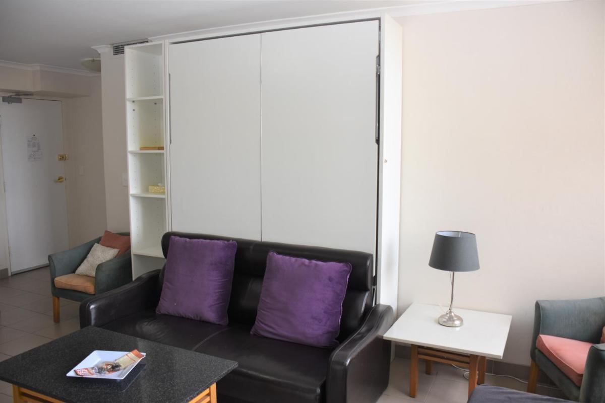 Accommodation Sydney City Centre - Hyde Park Plaza 3 bedroom 1 bathroom Apartment - Hizvo