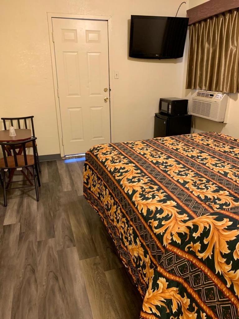 JOLLY MOTEL - Housity