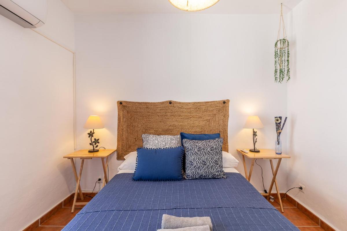 Casa Randonneur, traditional townhouse in Álora. - Housity