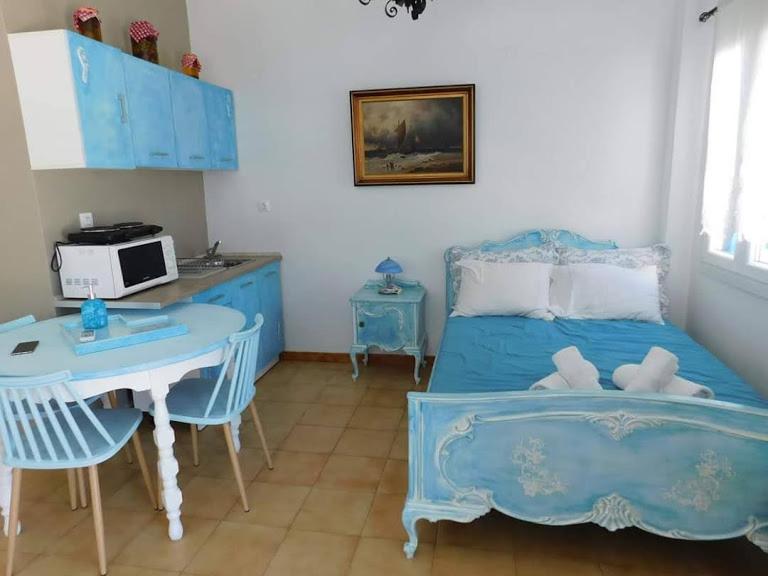 Yacht front apartment - Νο 2 - Housity