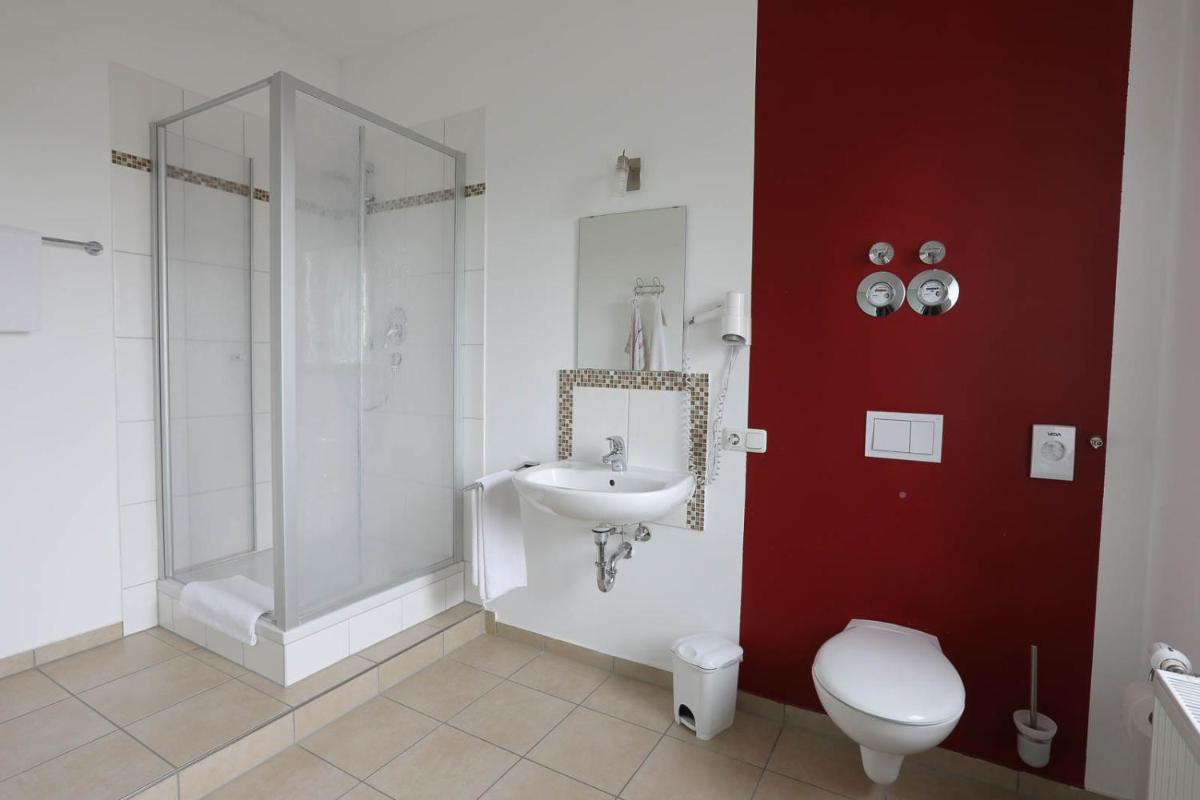 Pension Leonardo - Housity