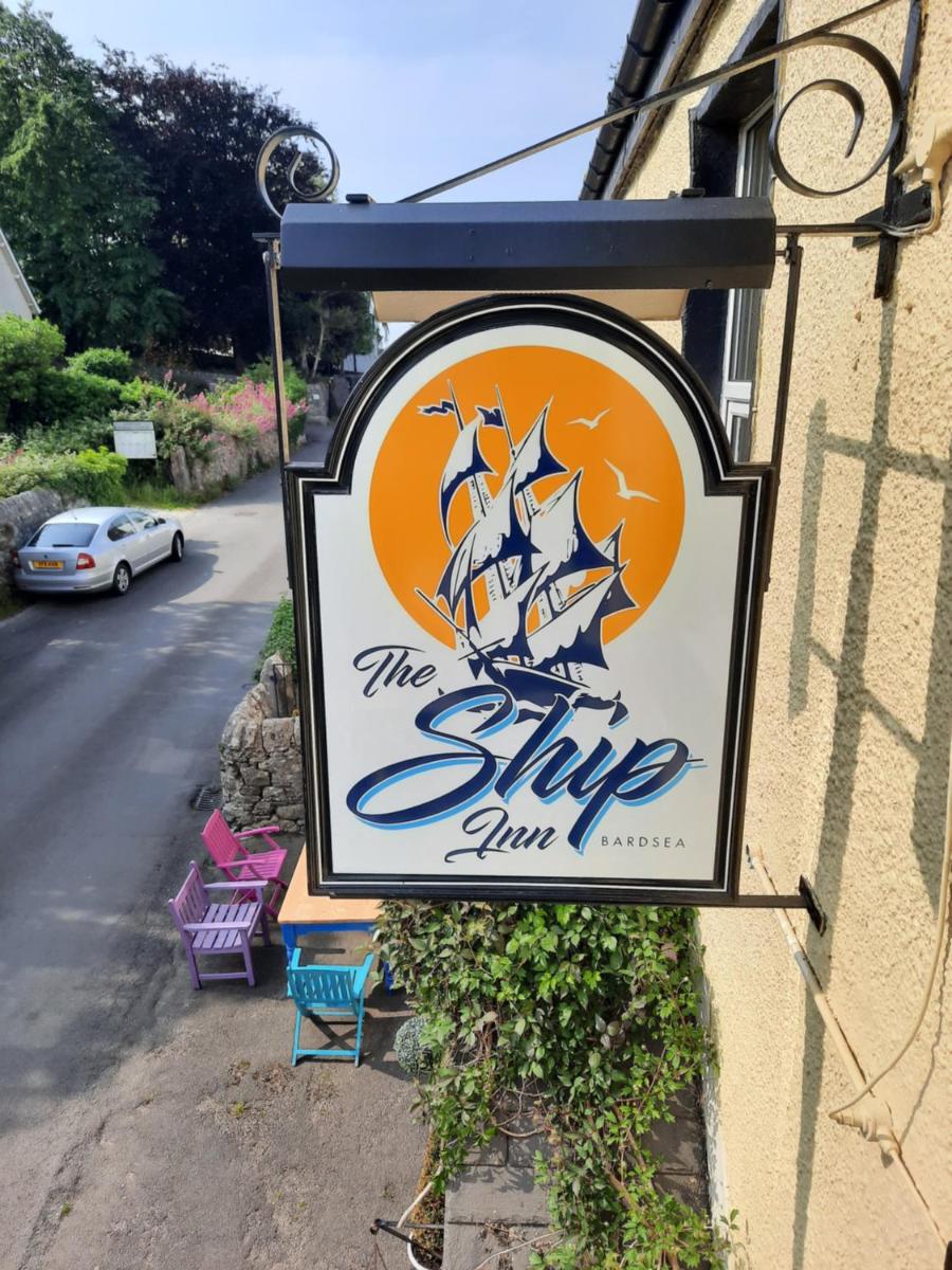 The Ship Inn - Housity