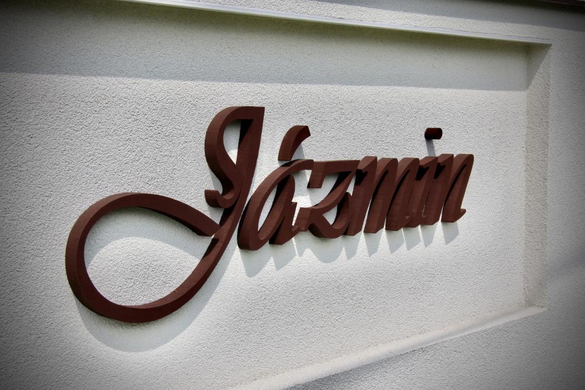 Jazmin apartmány - Housity