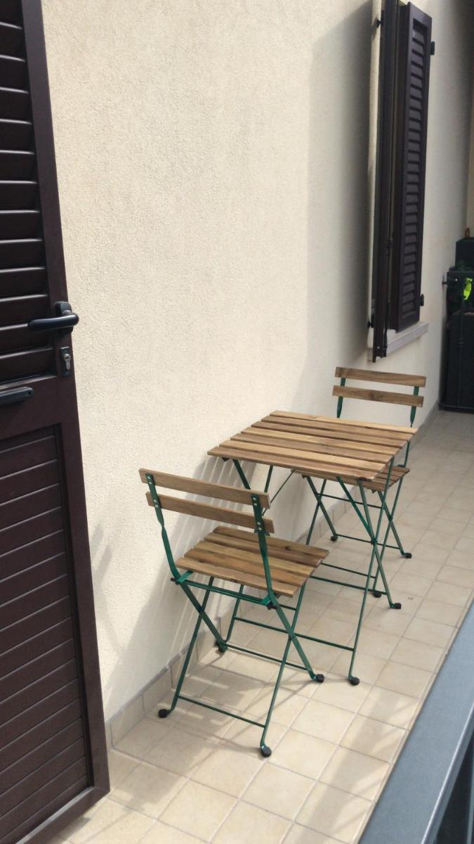 APPARTAMENTO ANGOLO DI ERICA centro storico - Housity