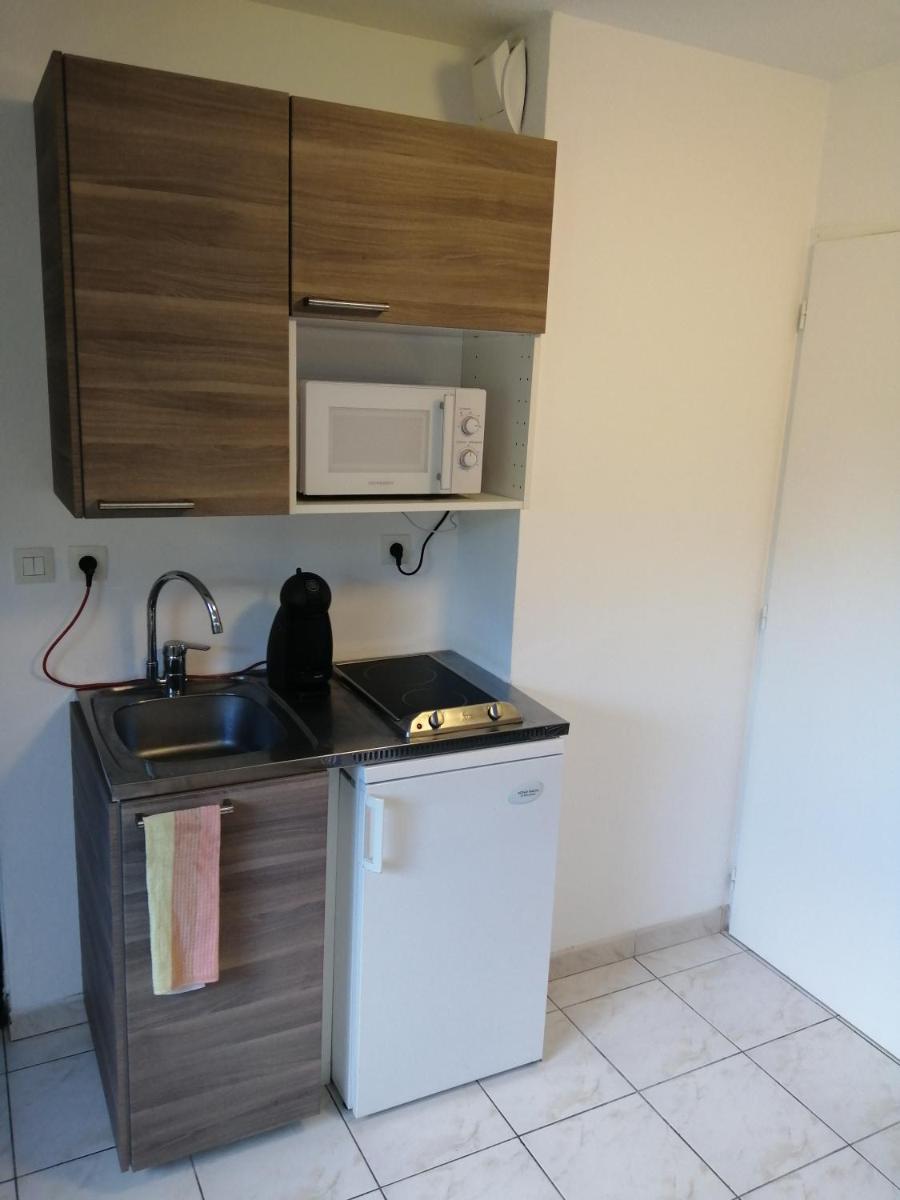 studio refait a neuf avec la fibre - Housity
