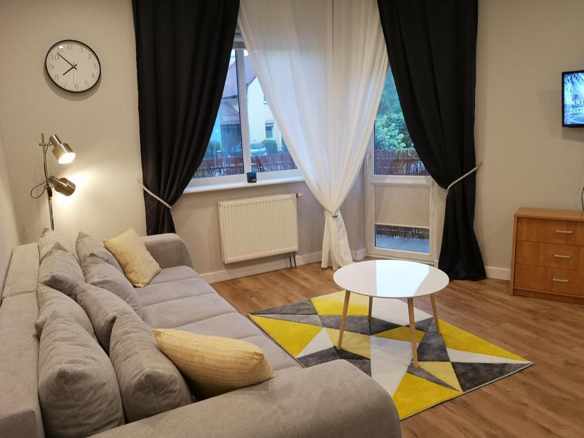 Green Yew Apartment - Housity