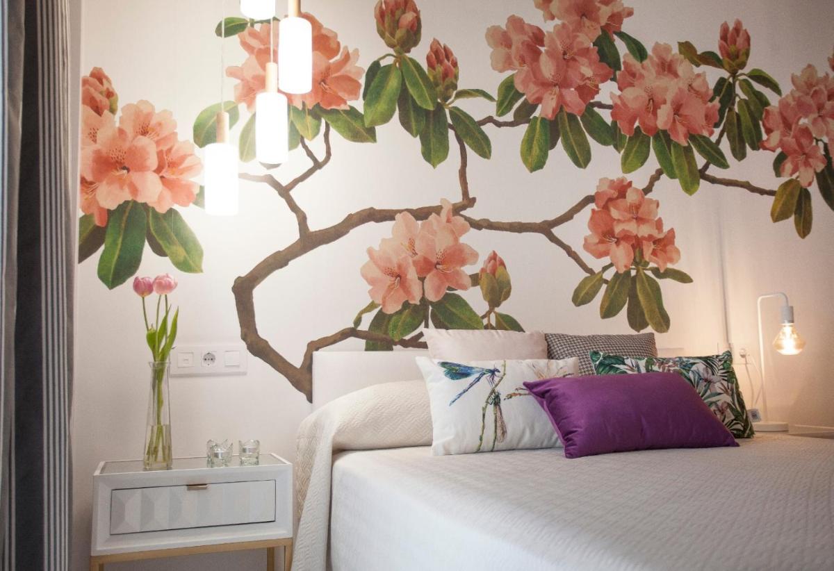 APARTAMENTOS LOS MORILES - Housity