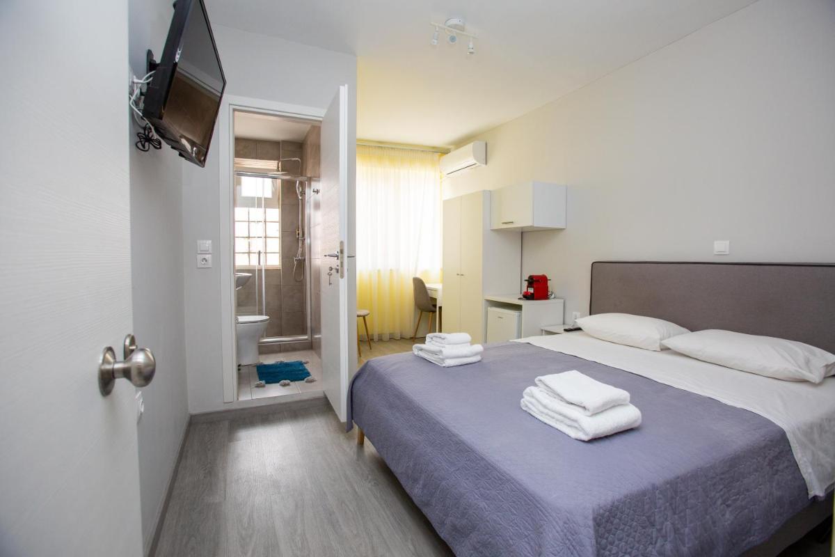 Suitetrails - Raise Boutique Rooms in the Center of Athens