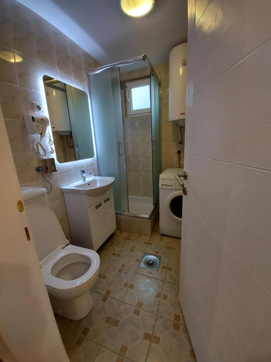 Perucac Apartment - Housity