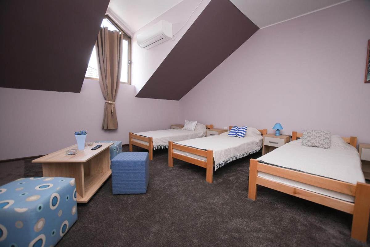 Apartmani Genčić 1 - Housity