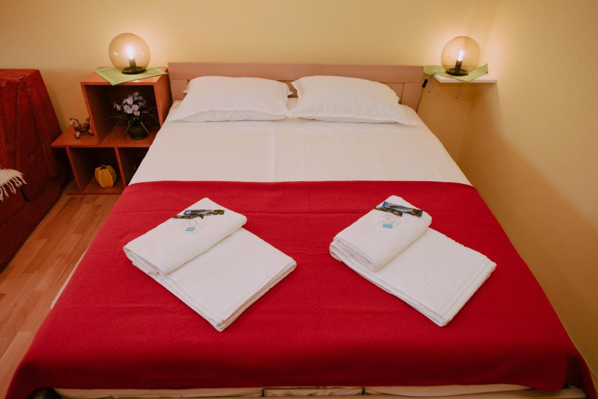 Apartments Buba ** - Housity