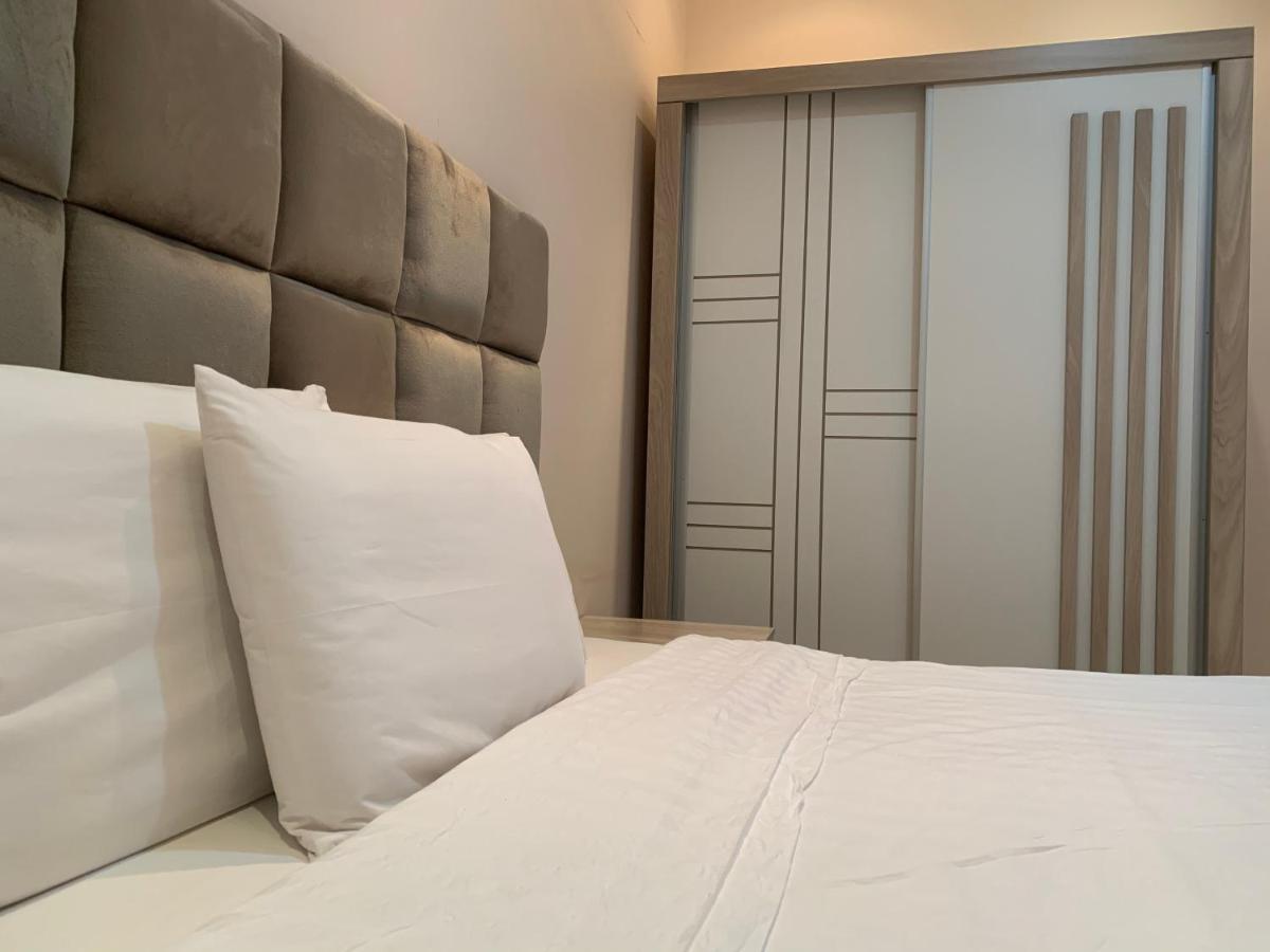 Blansyah Resort - Families Only - Housity