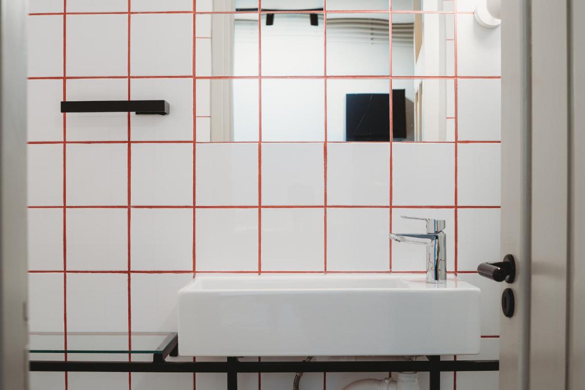 eins rooms - city center - Housity